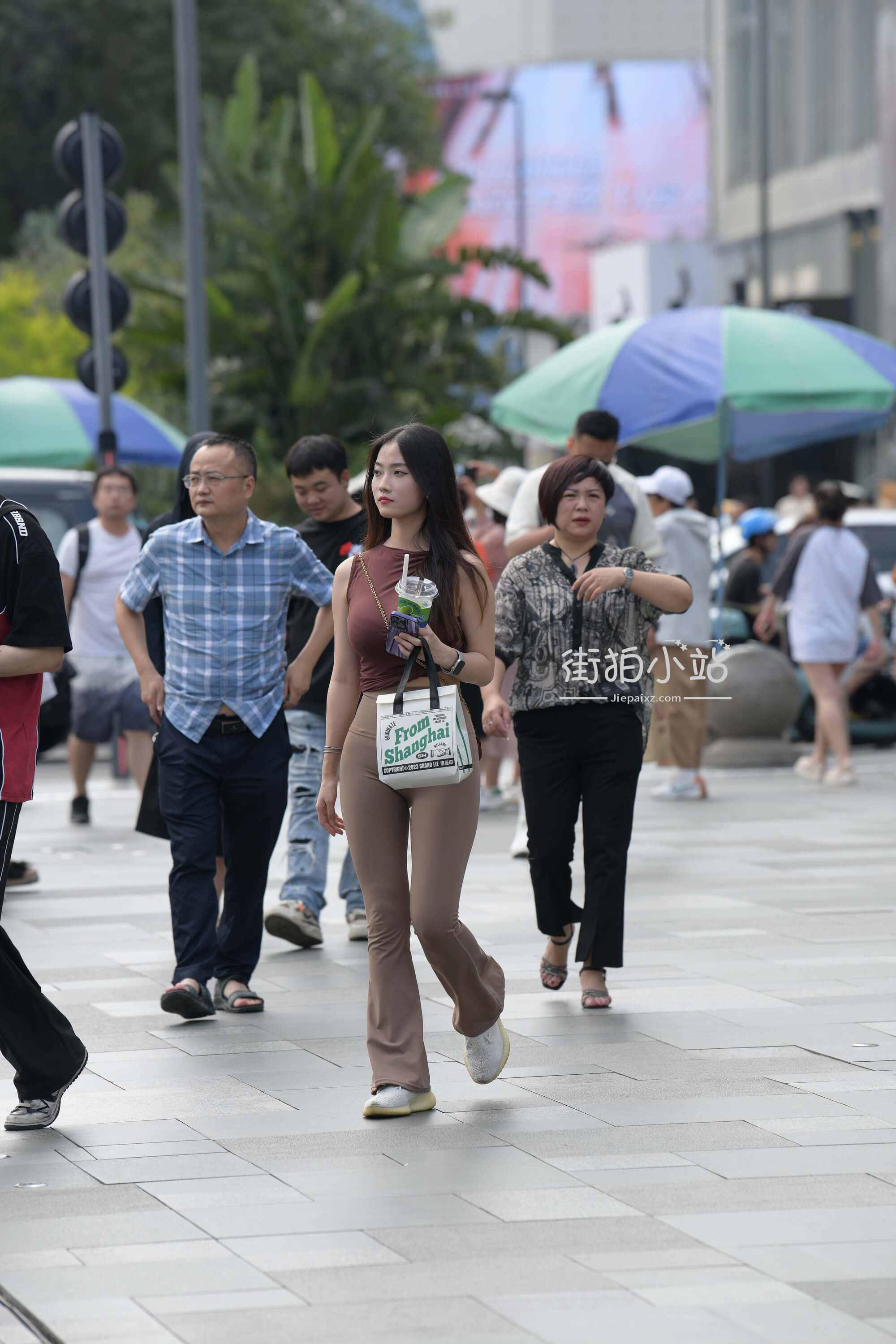 303984qwfwksc1bk.jpg