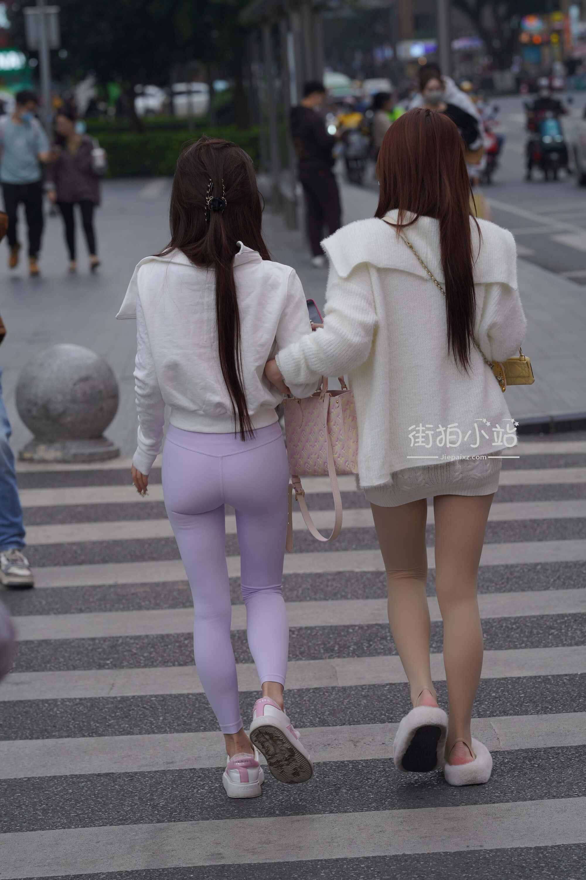 295372d4s3yfiola.jpg