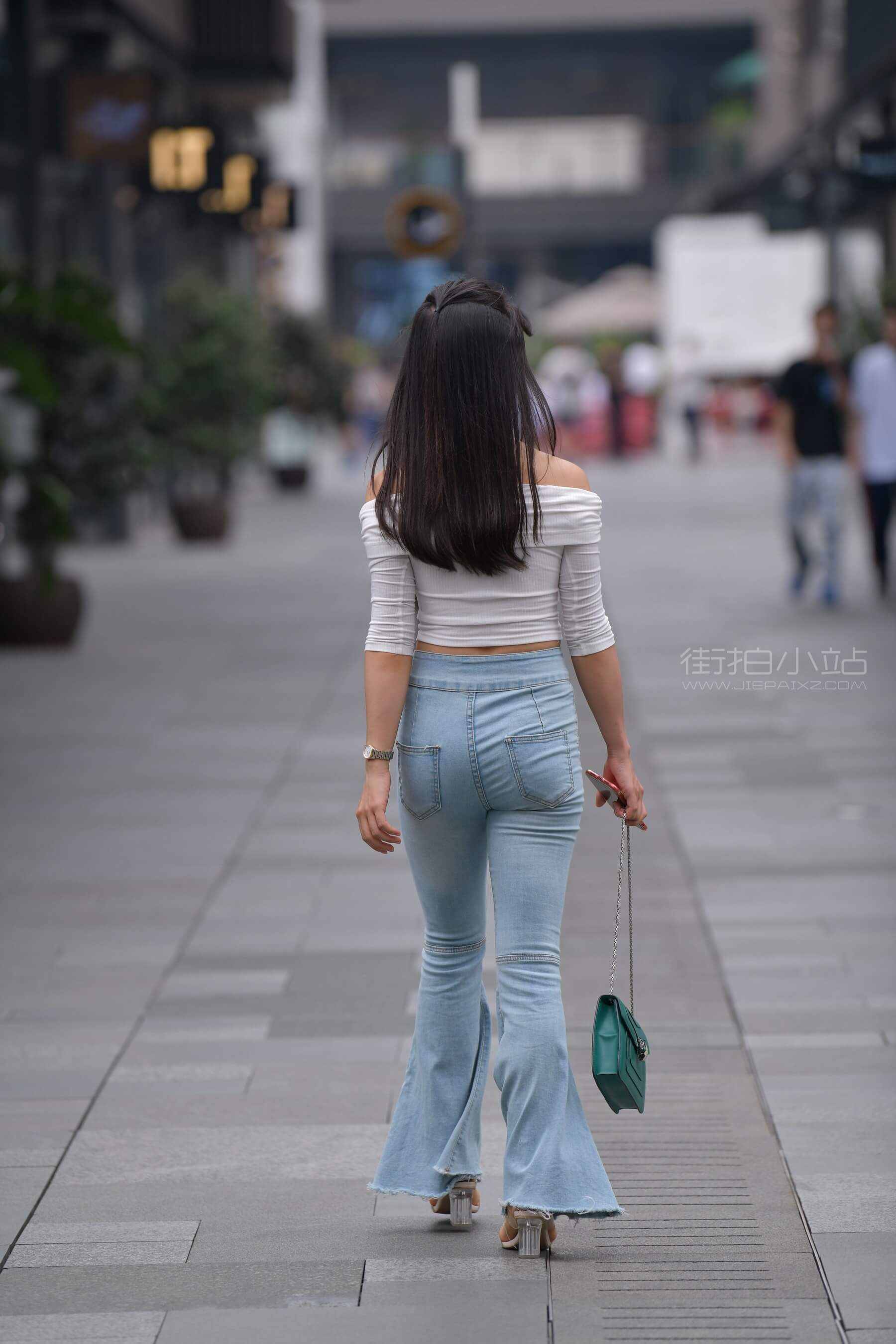 25853oo0d5dtxirx.jpg