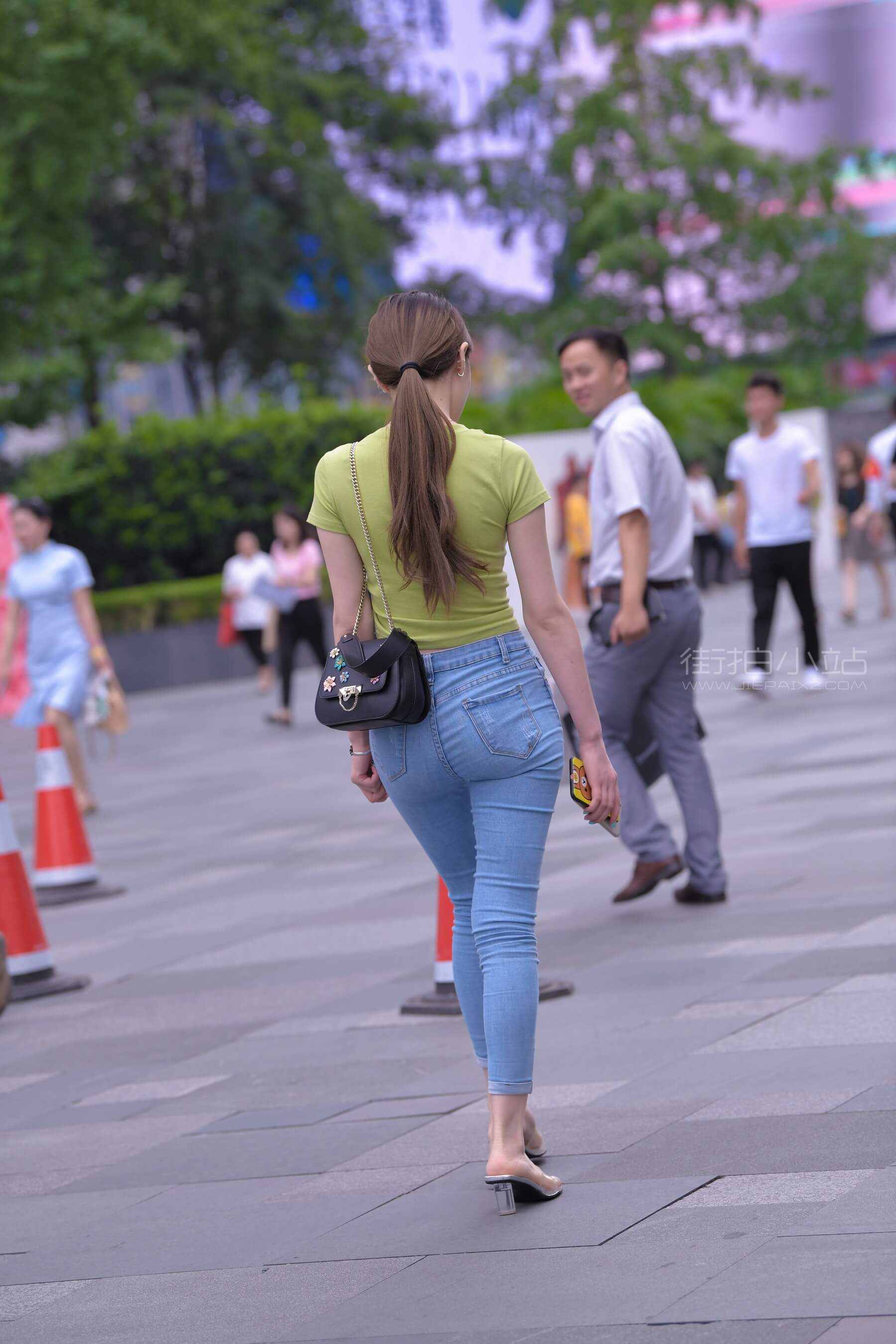 257373vaxkf3g5ax.jpg
