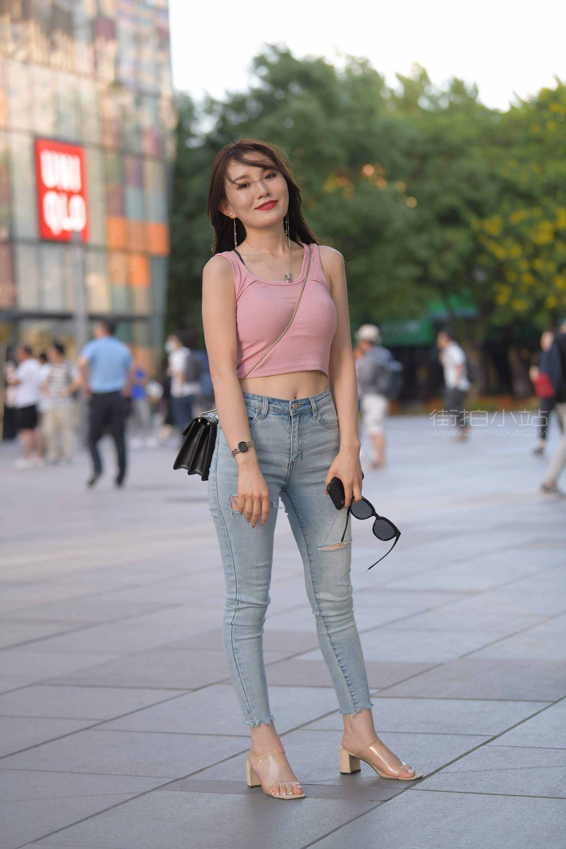 256194pcl1hkrin1.jpg