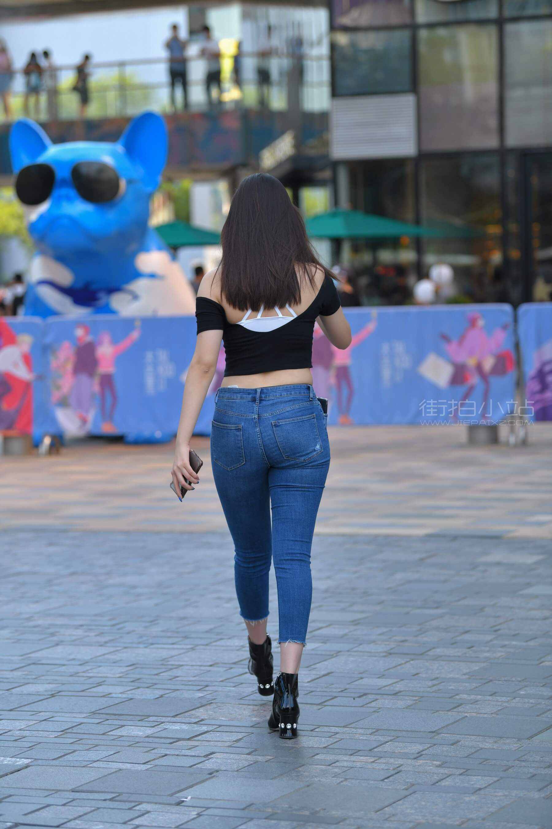 25249so2m4ykfufw.jpg