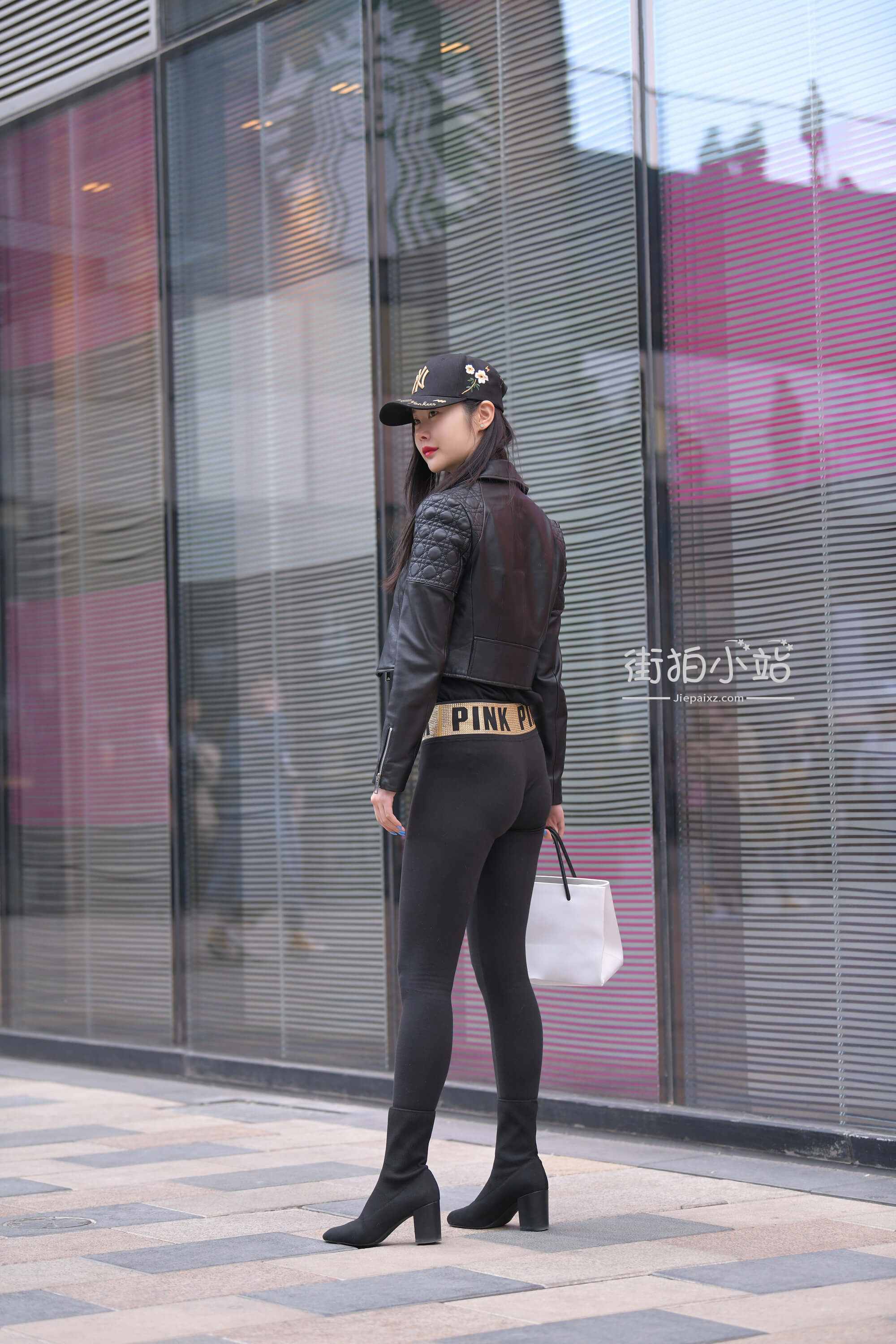 29158wtnlxdm533n.jpg