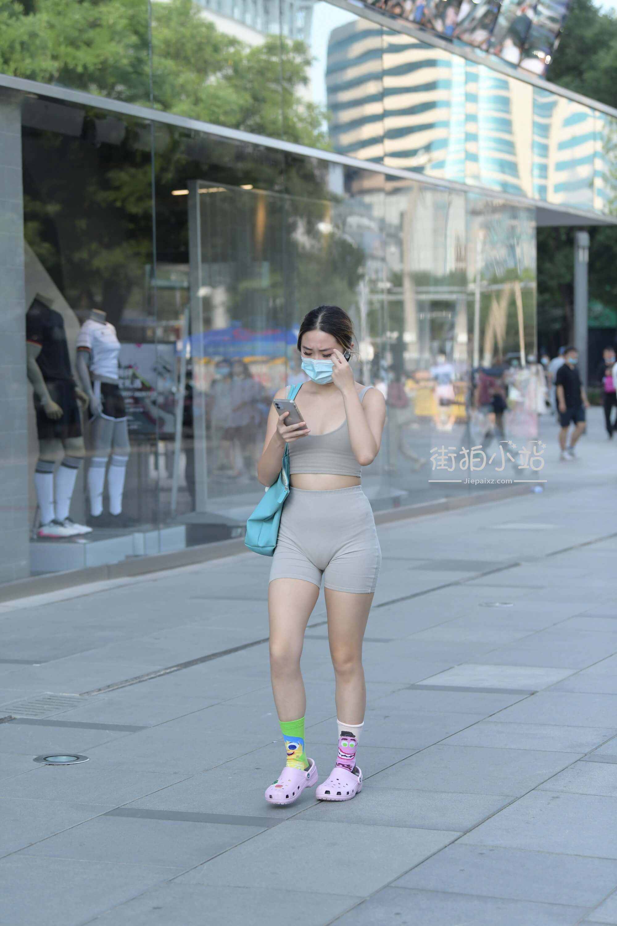 281123152oy1ssgz.jpg