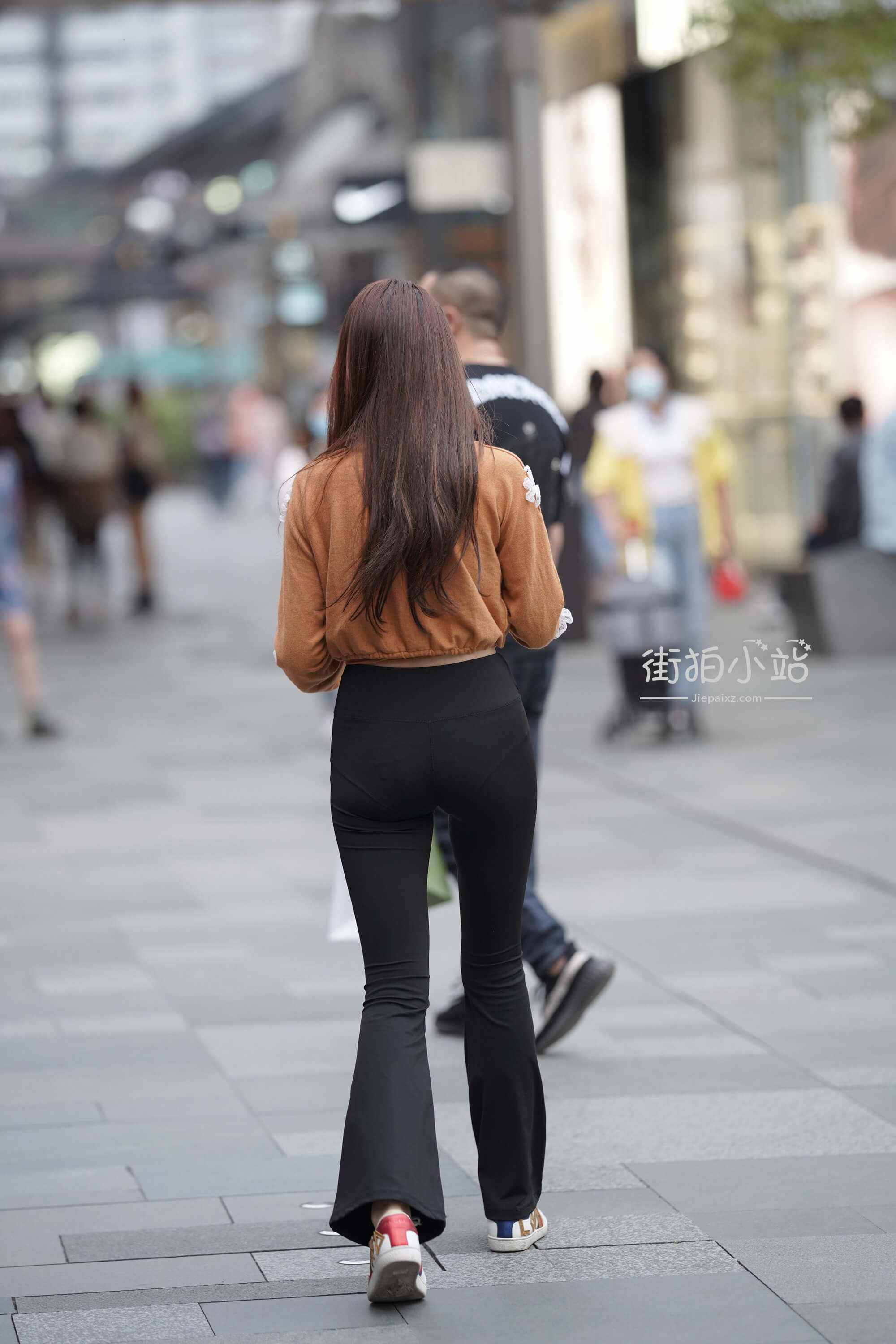 2770054u3nfixwb5.jpg