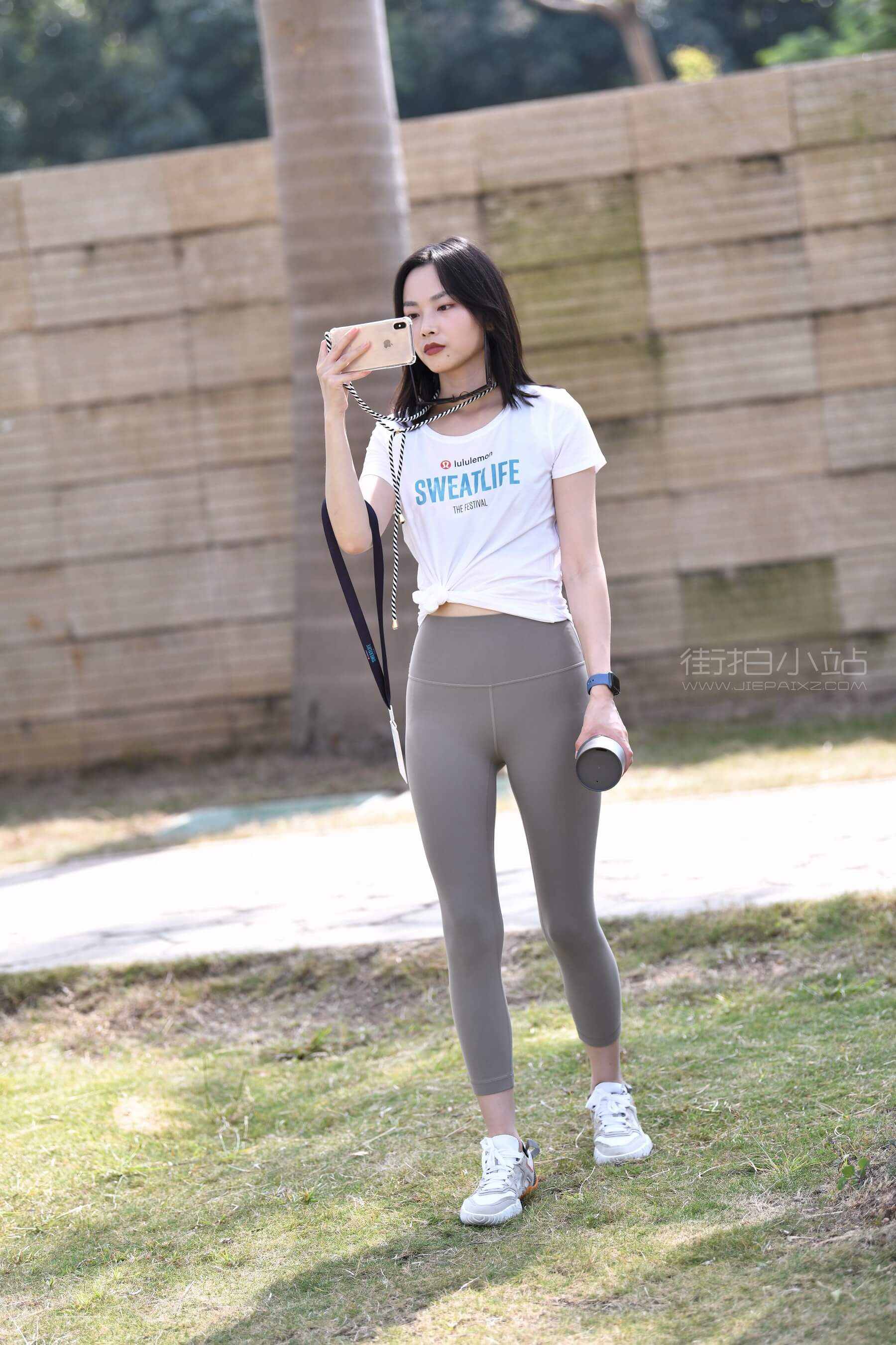 24279tfod1e4npxi.jpg