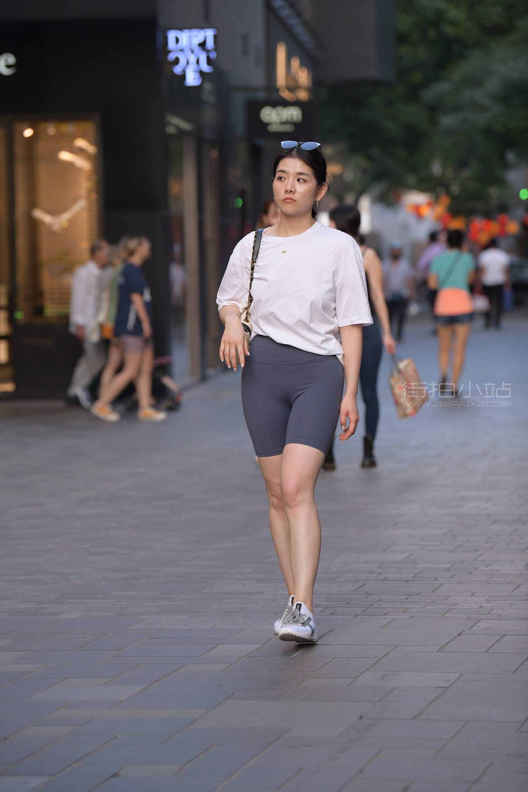 25689jieanezzrj3.jpg