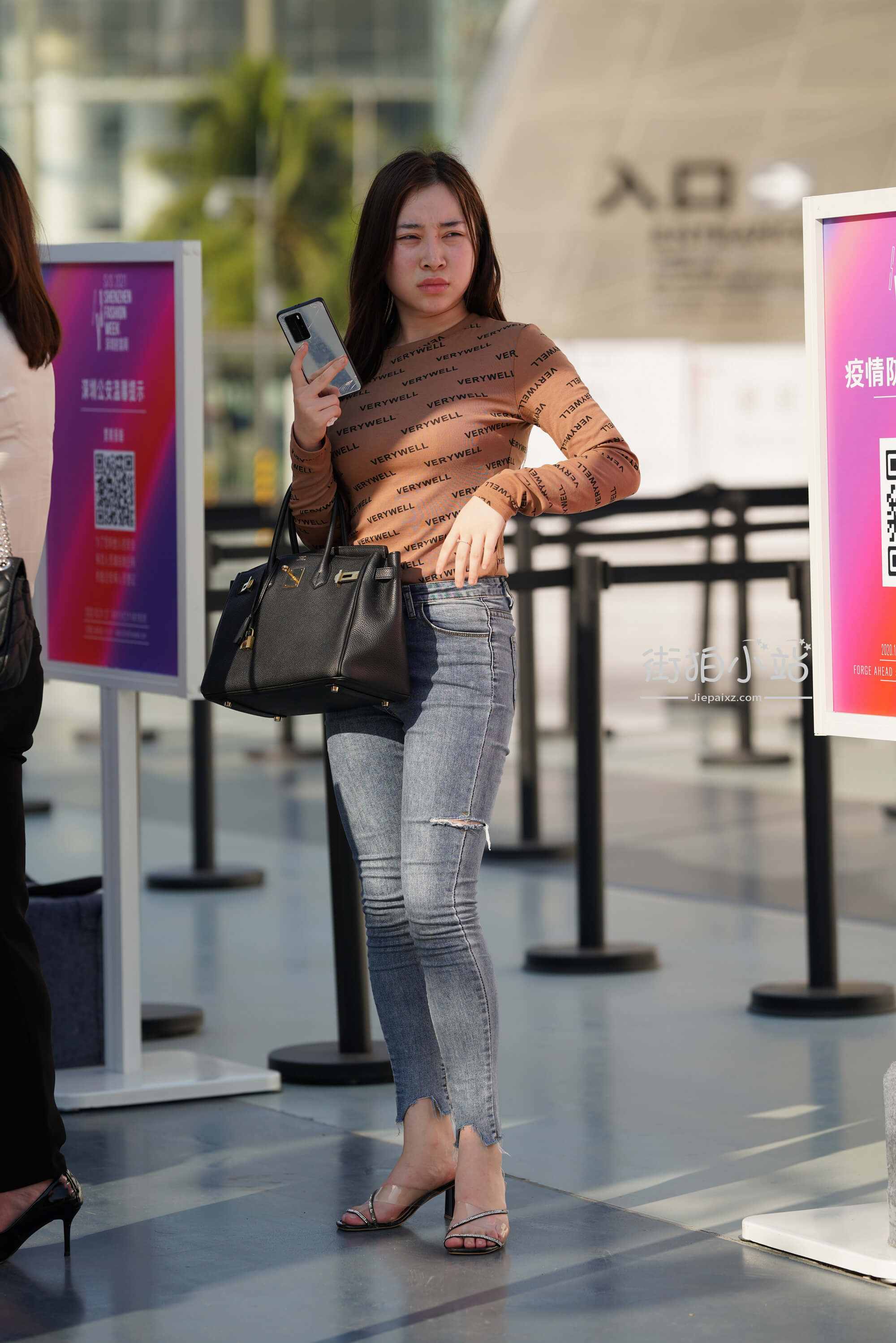 27184n4lfljtavyu.jpg