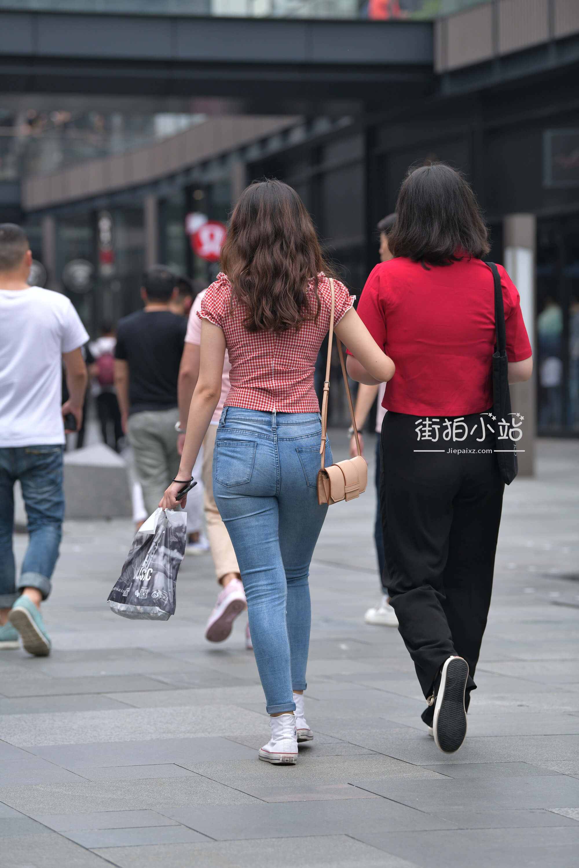 27114pxyj51fvj1v.jpg
