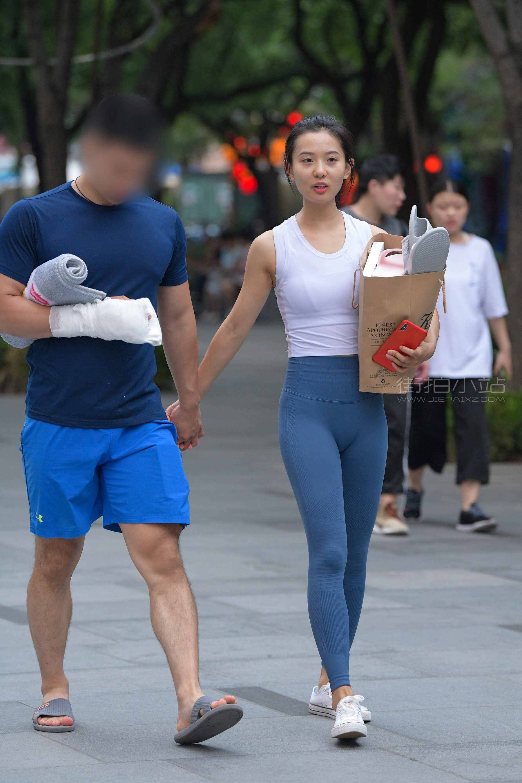 26031bjrbmis3r3c.jpg