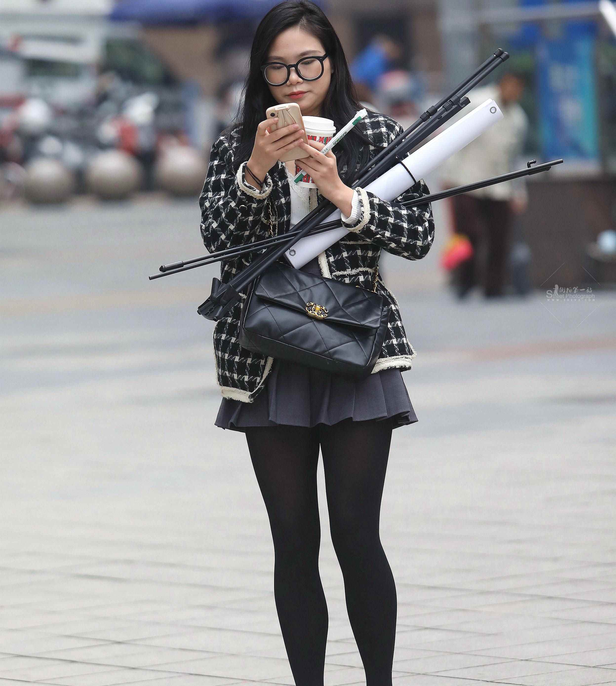 457866-eoaljvcj33b.jpg