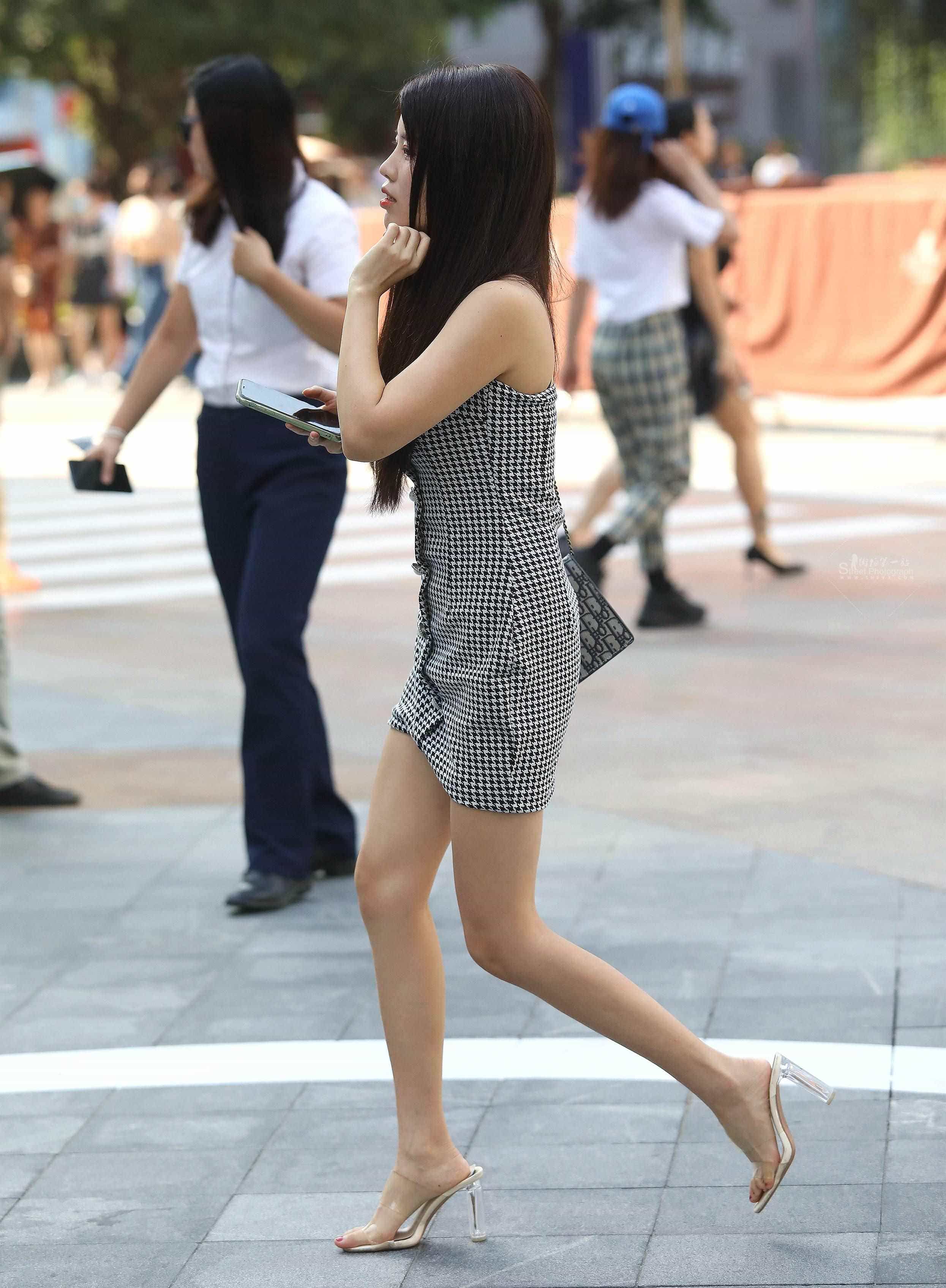 458095-x02usuhmb10.jpg