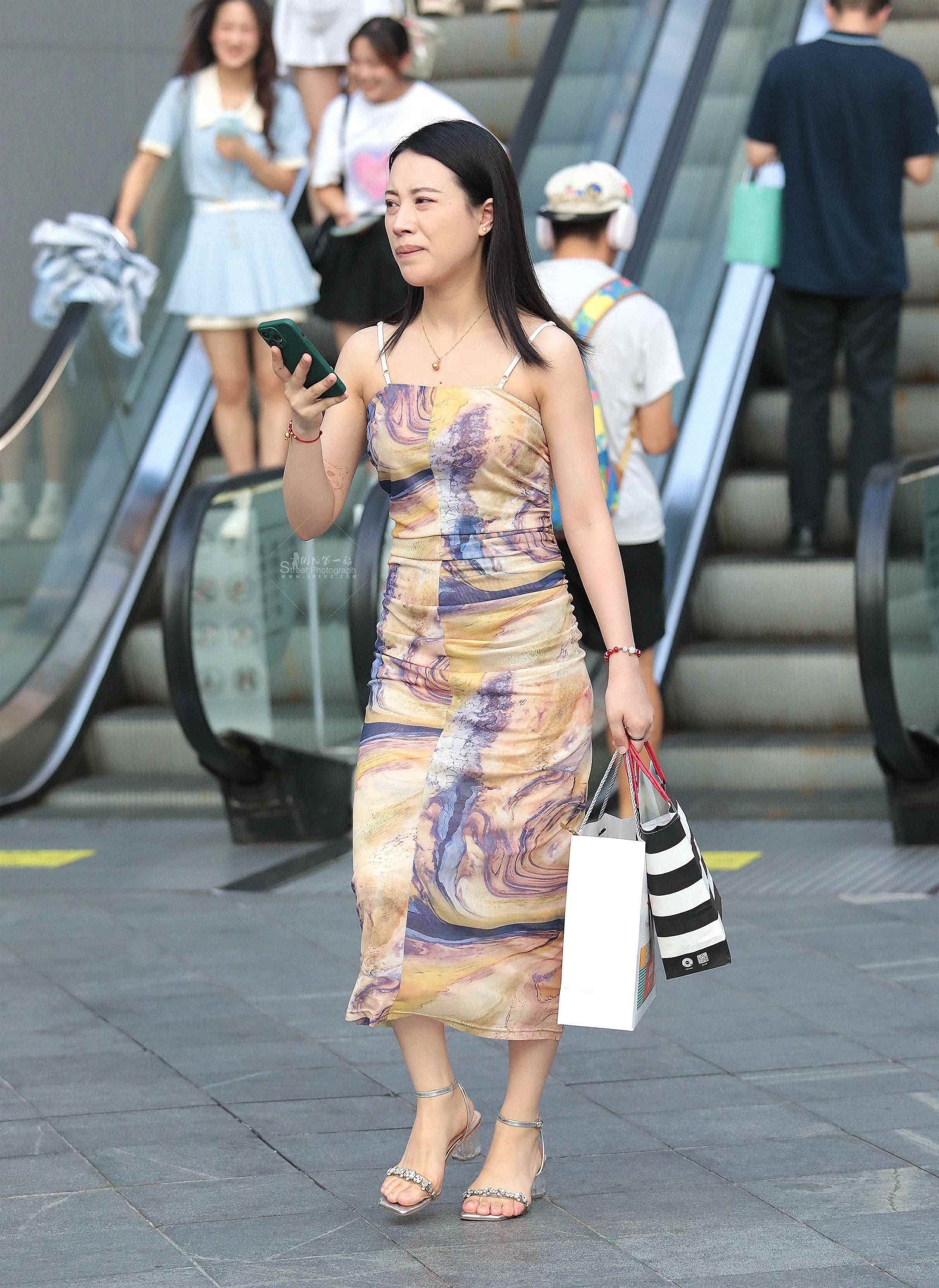 467395-bg0tohyoe0j.jpg