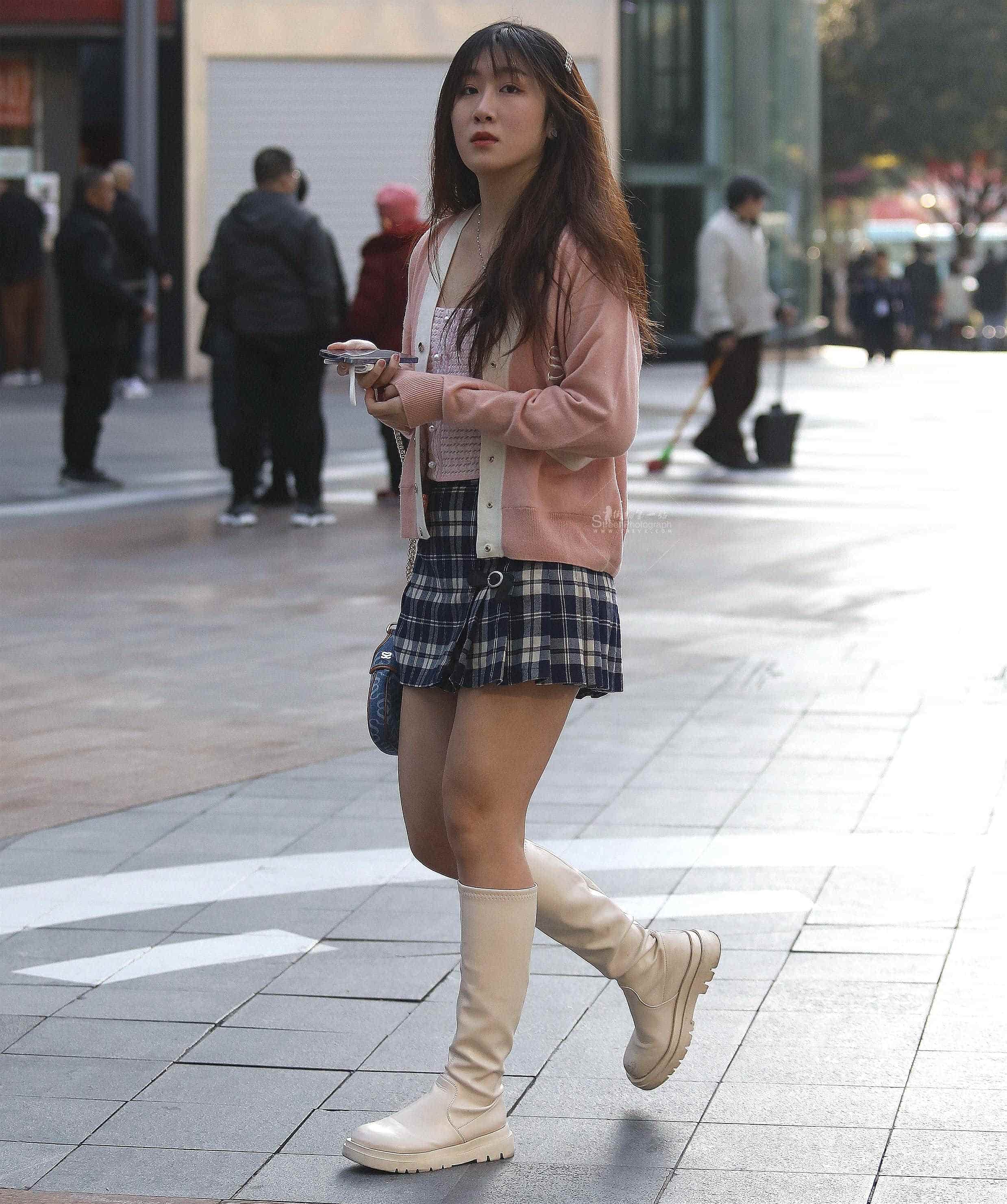 466001-xzvvslxhu1b.jpg