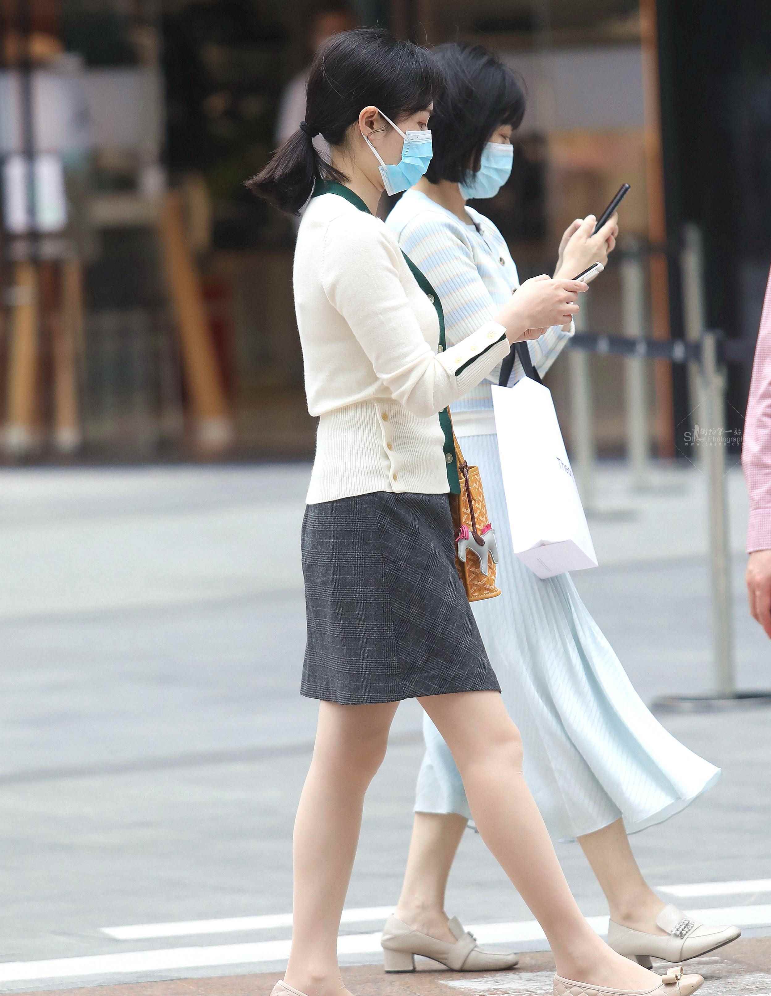 459565-p1ae2shou53.jpg