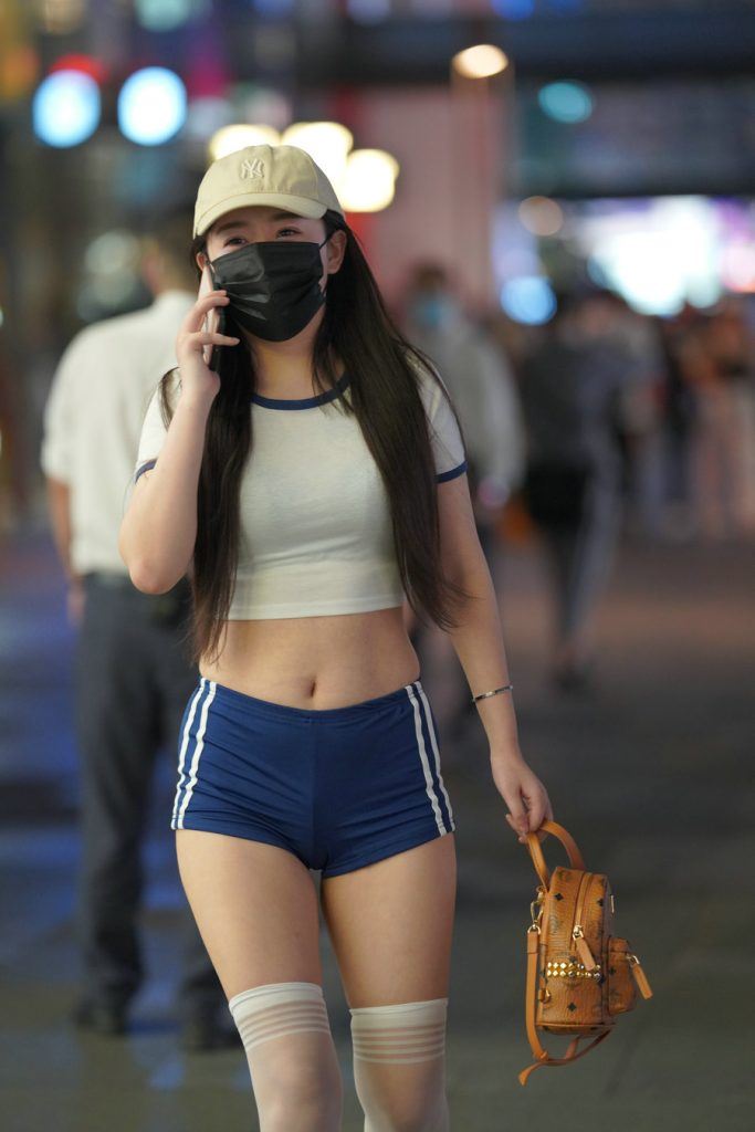 4dbvdj3m4gw.jpg