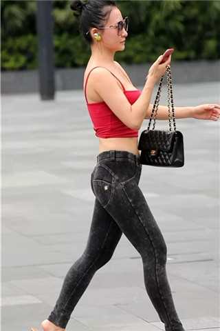 18071wdnad3cxy40.jpg