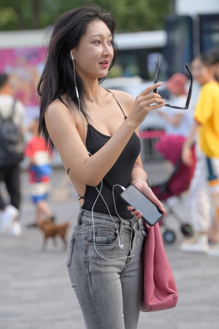 4560ykwhhp23qiy.jpg