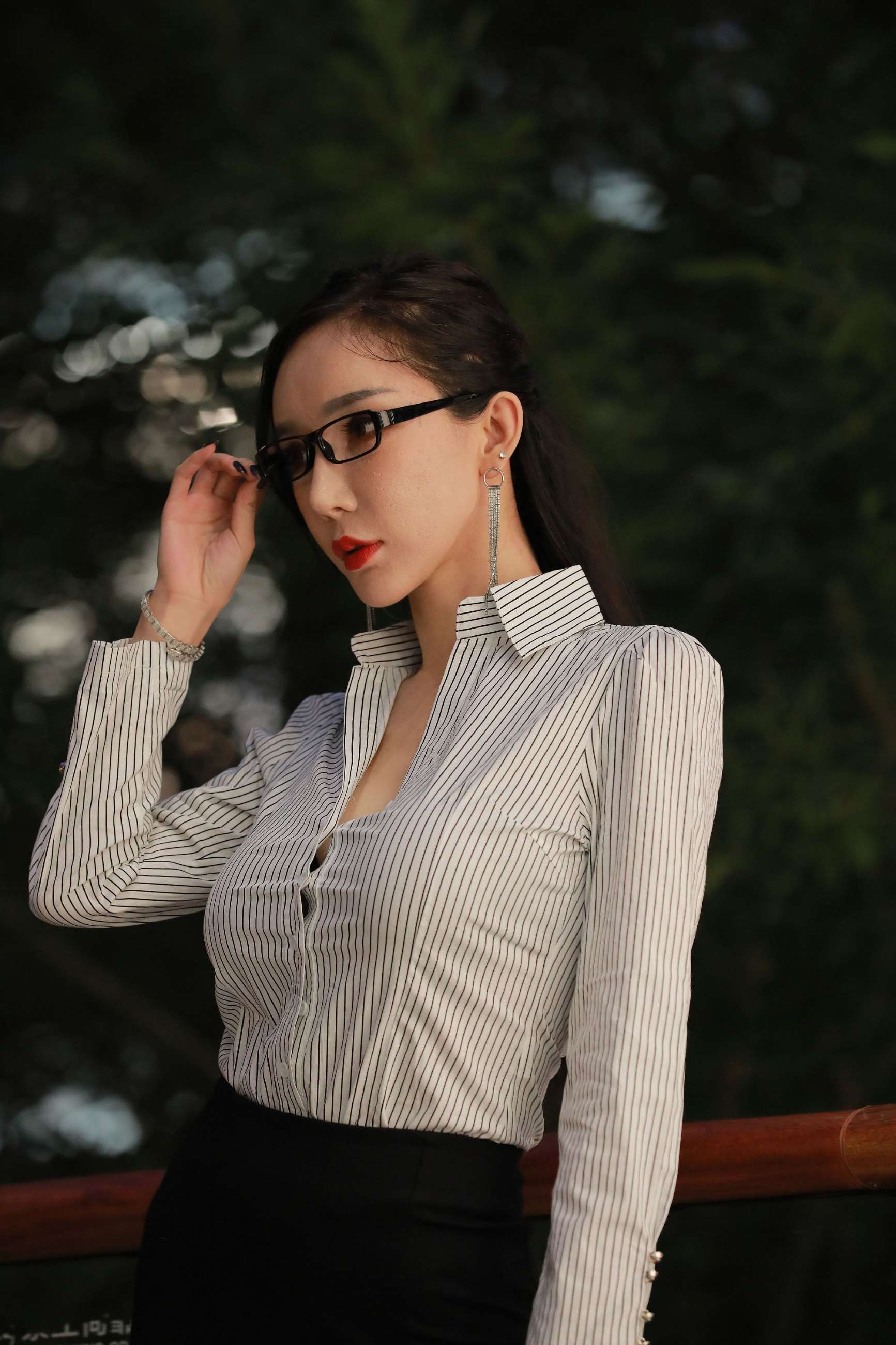 39638lckalei1fwk.jpg