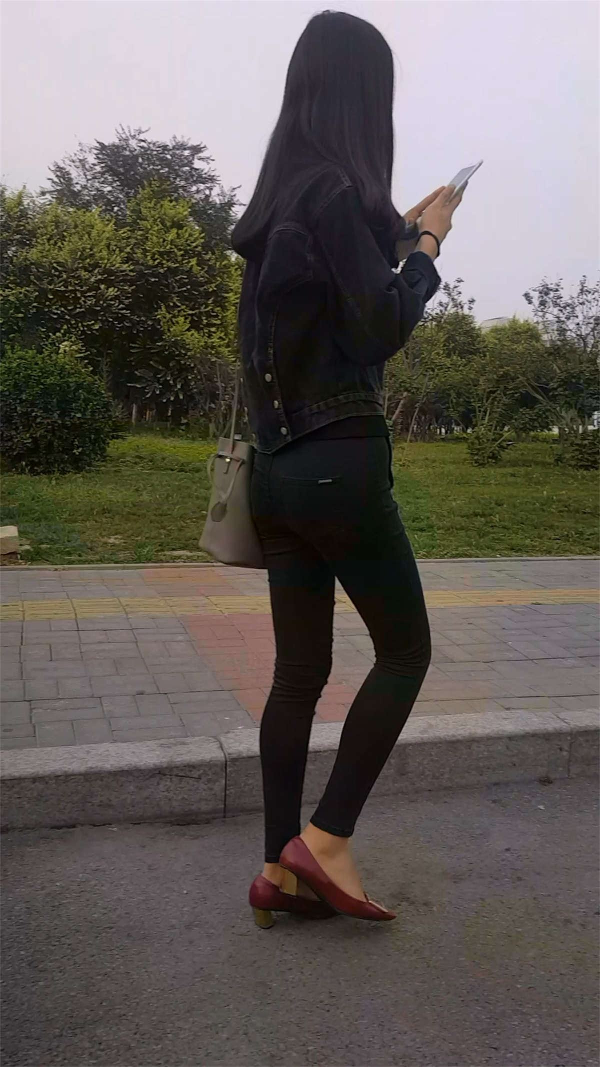 86173-mnhkcknlyve.jpg
