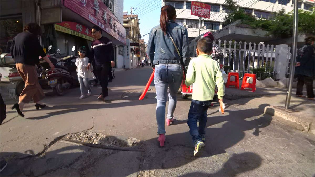 85701-cnfcyx2r0qo.jpg