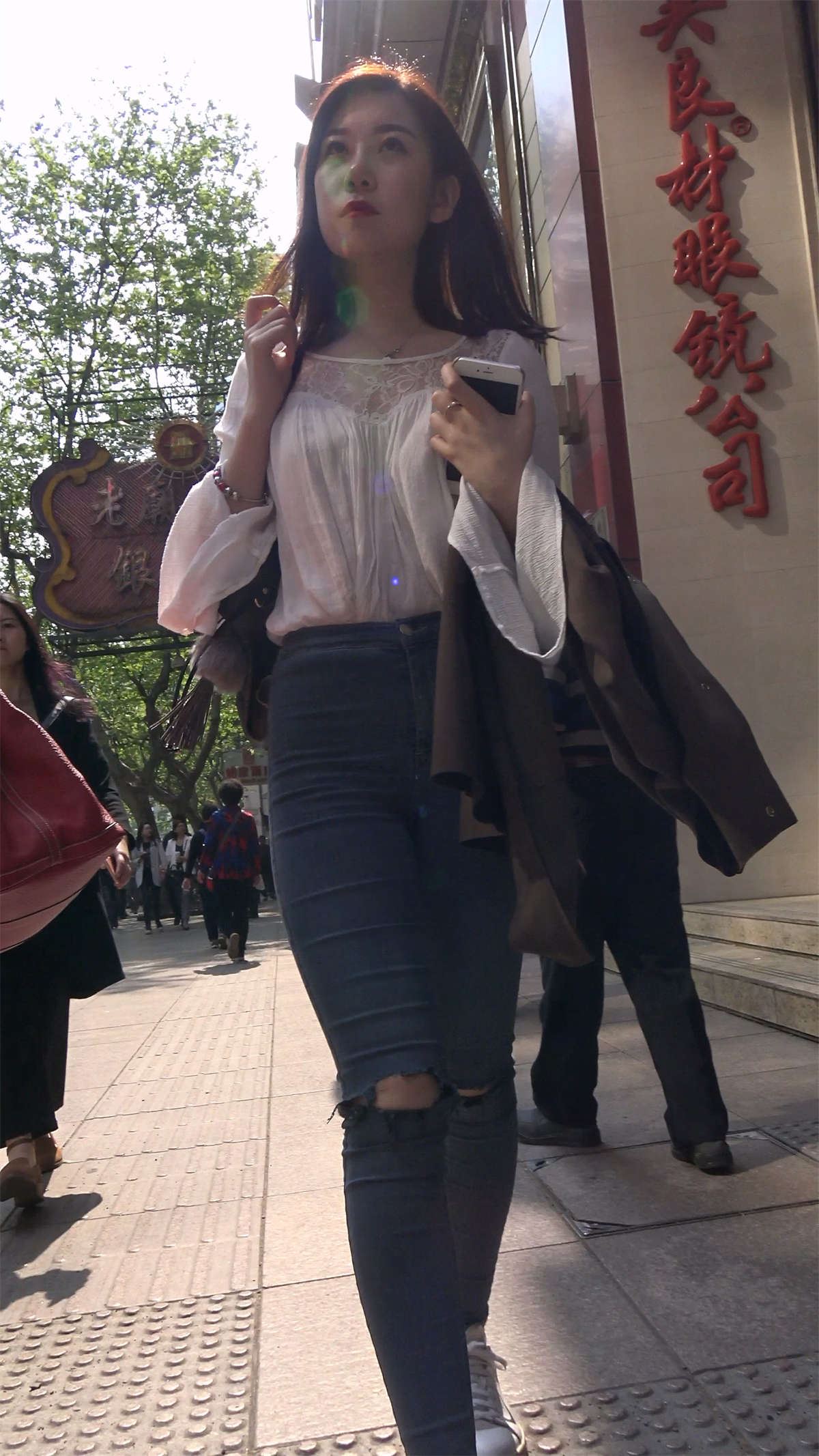 82232-3srg5wzisvx.jpg