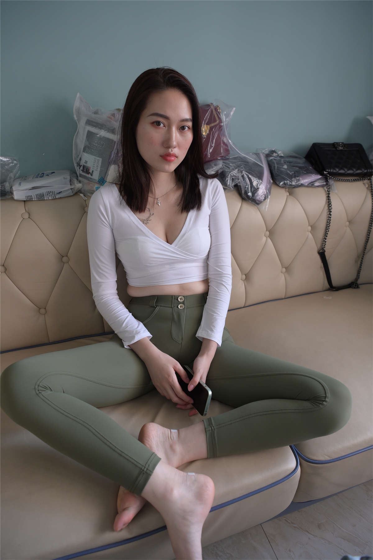 63166-fuqi5zq00z5.jpg
