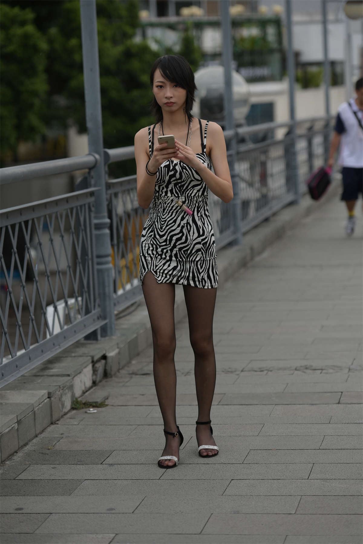 56830-mjlvincrmnw.jpg