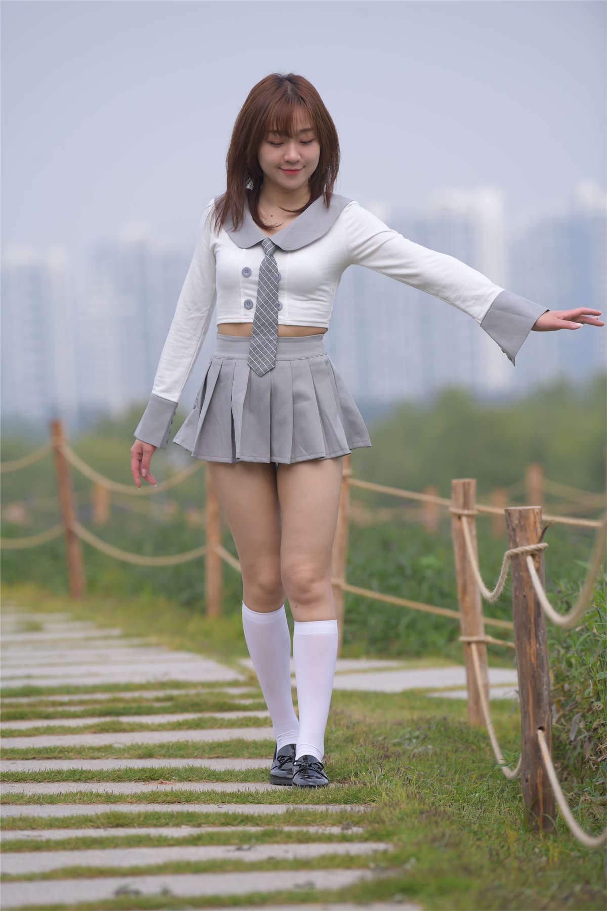 56837-n4uwlb2ft5o.jpg