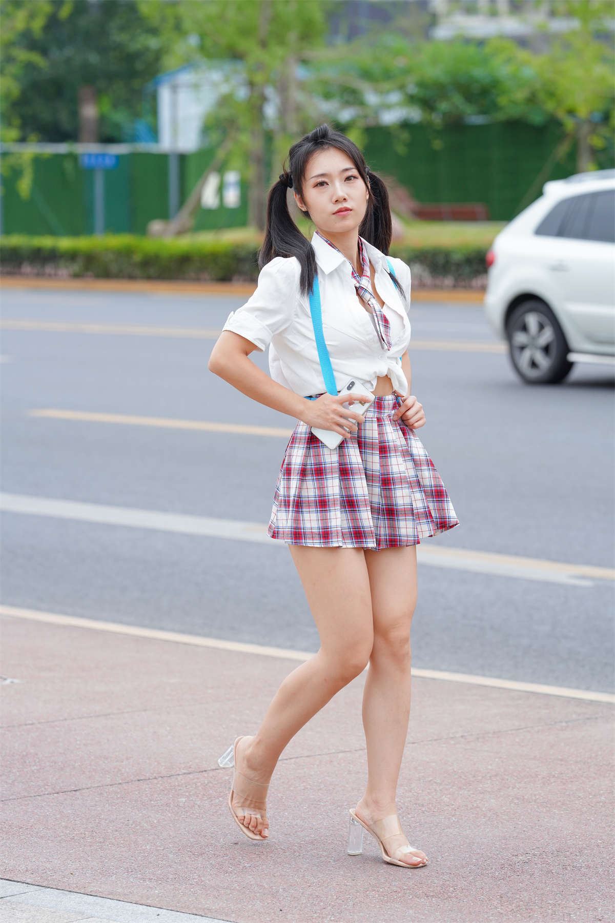 49826-3luffv5wc5p.jpg