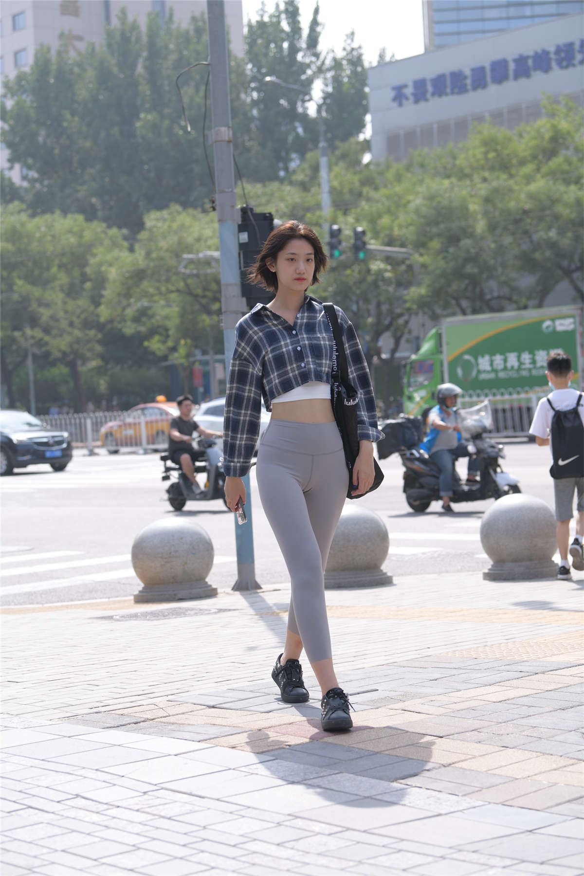 73161-j3qmc21bckk.jpg