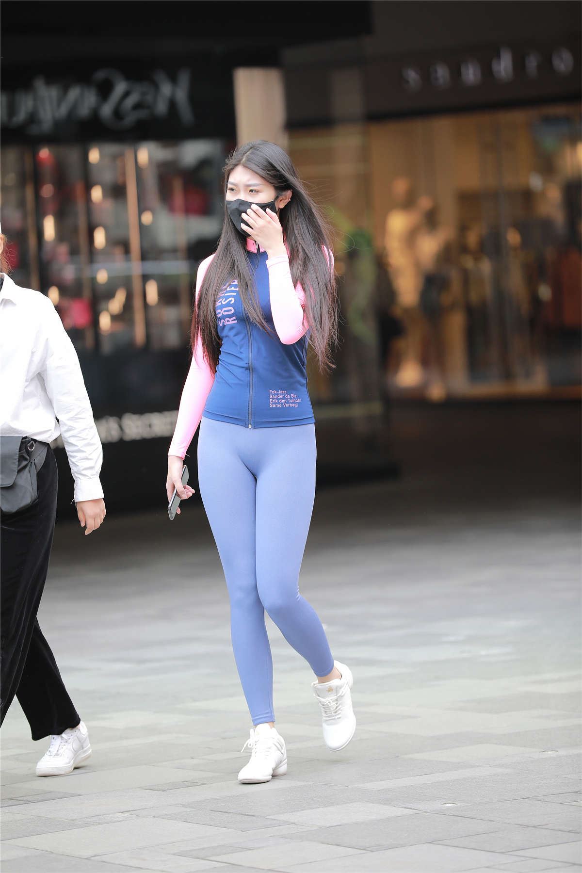 73958-afsvmanp1jy.jpg