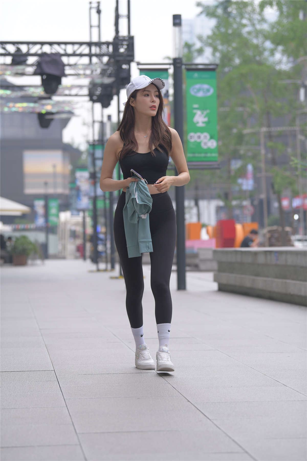73951-bcqa01iy5hv.jpg