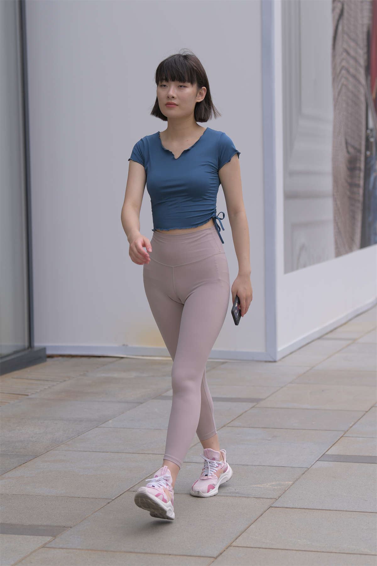 97988-xqplgfylp5v.jpg