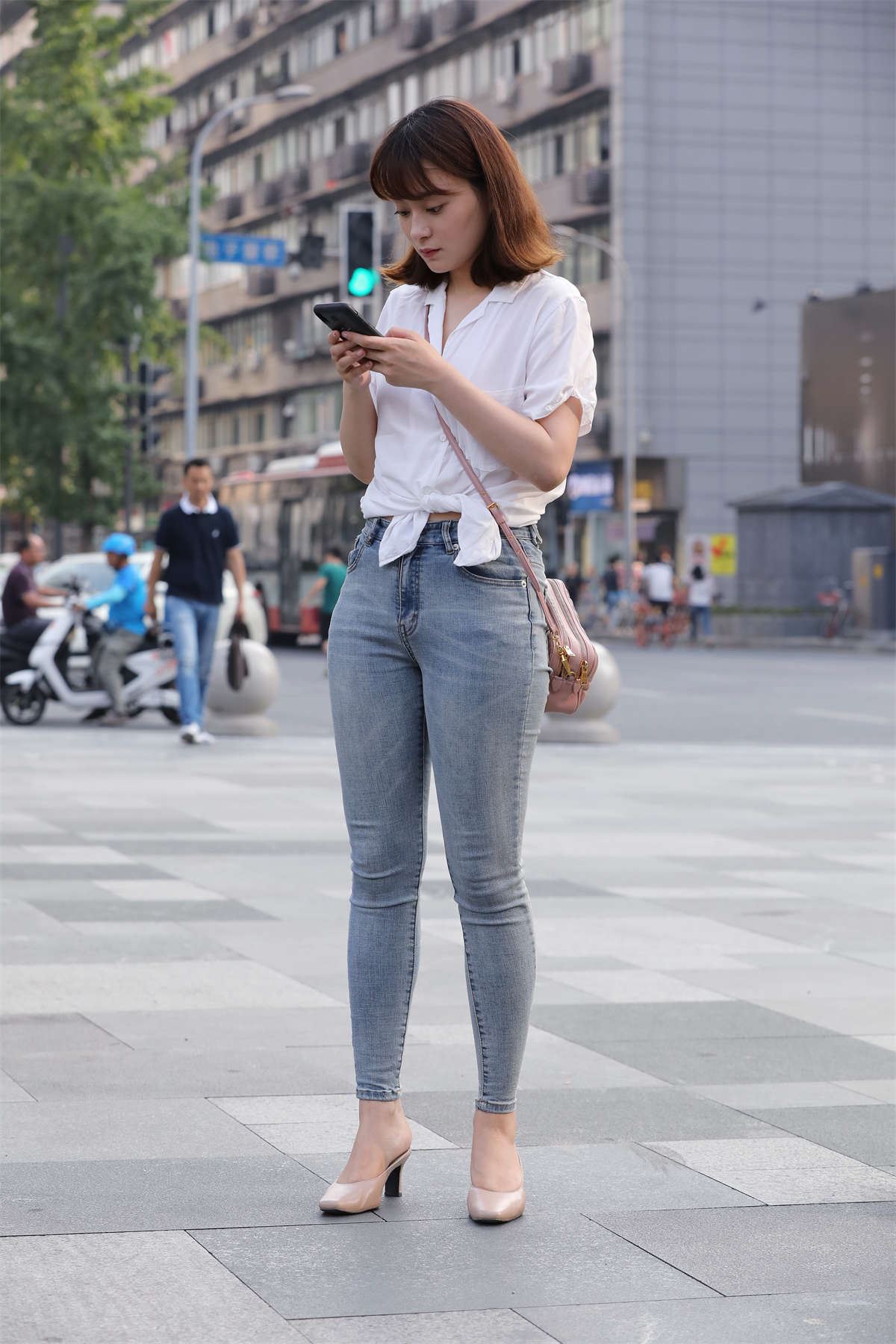 106195-xhjtaiy025u.jpg