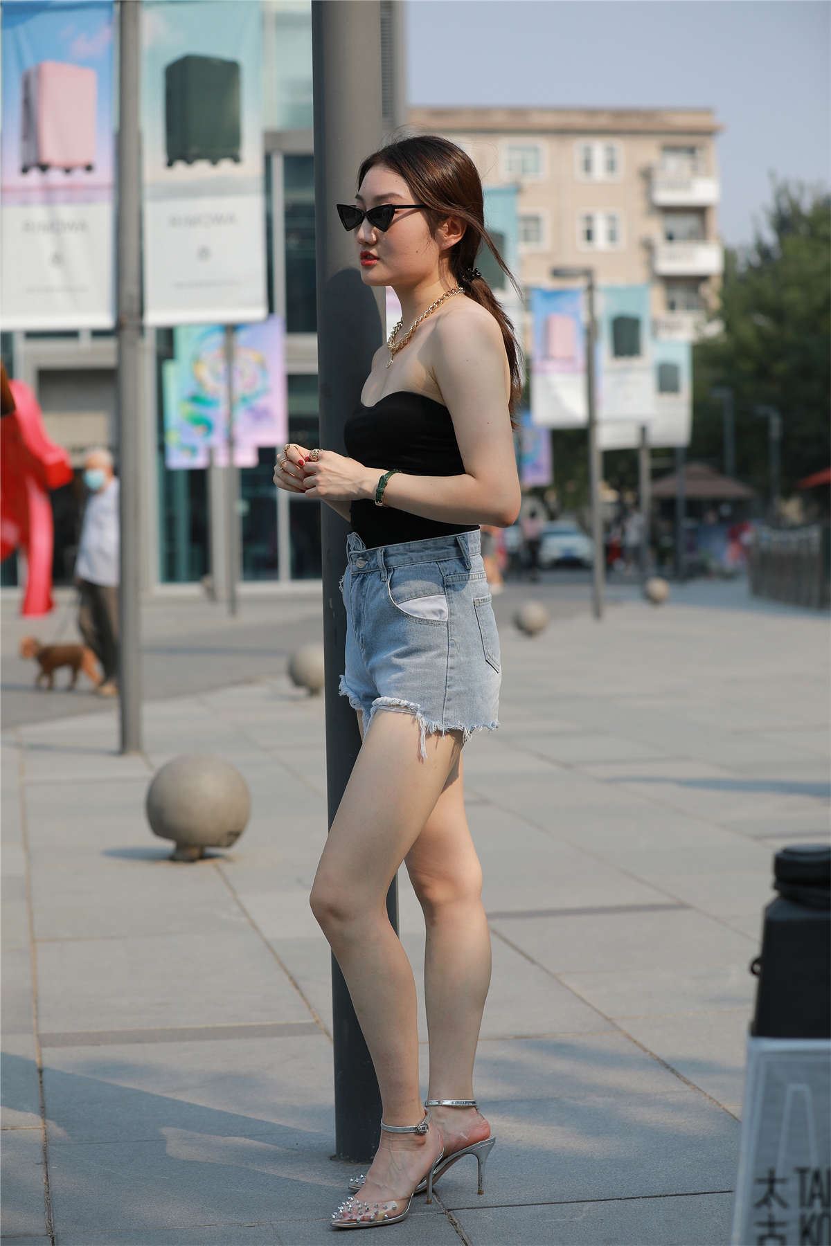 107363-qljlddy1hun.jpg