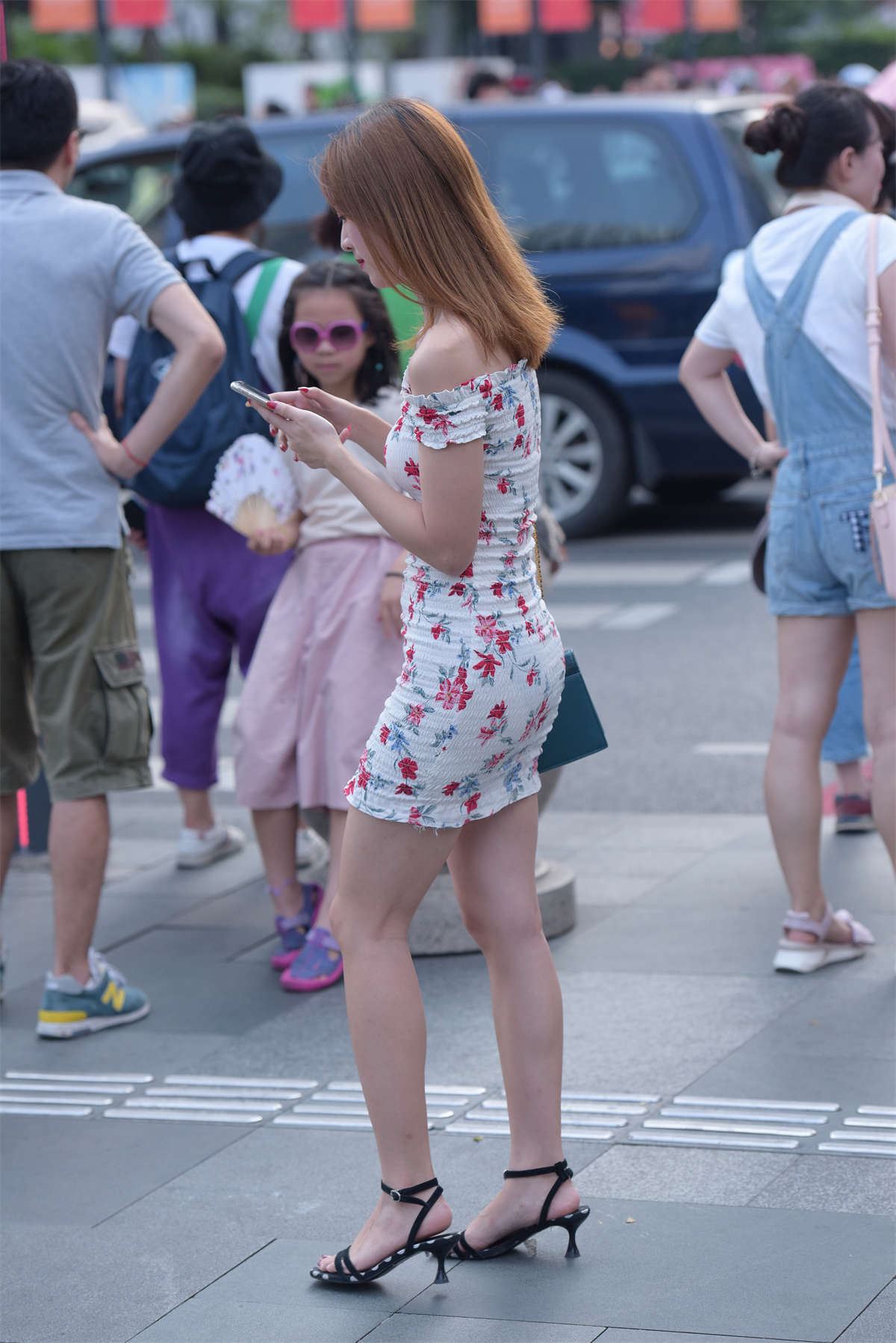 68343-p0amzmft02f.jpg