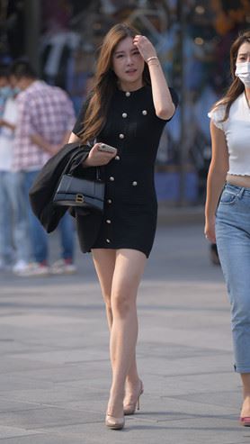 8699zp5lj4qsb0l.jpg