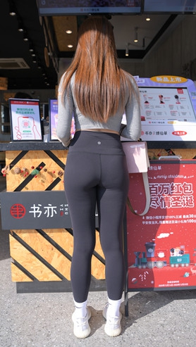 8835u45o53d2k54.jpg
