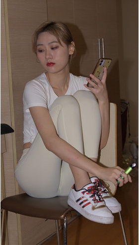 10690vfcyfhro5dx.jpg