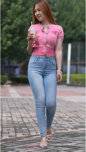 10487pv3g4jg40cc.jpg