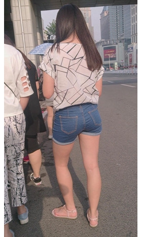 20431hrhxk1ggjj4.jpg