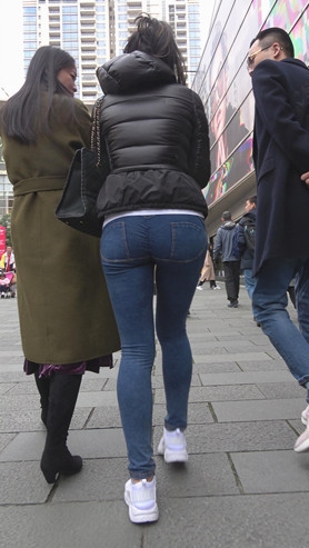 381453wskn4banq.jpg