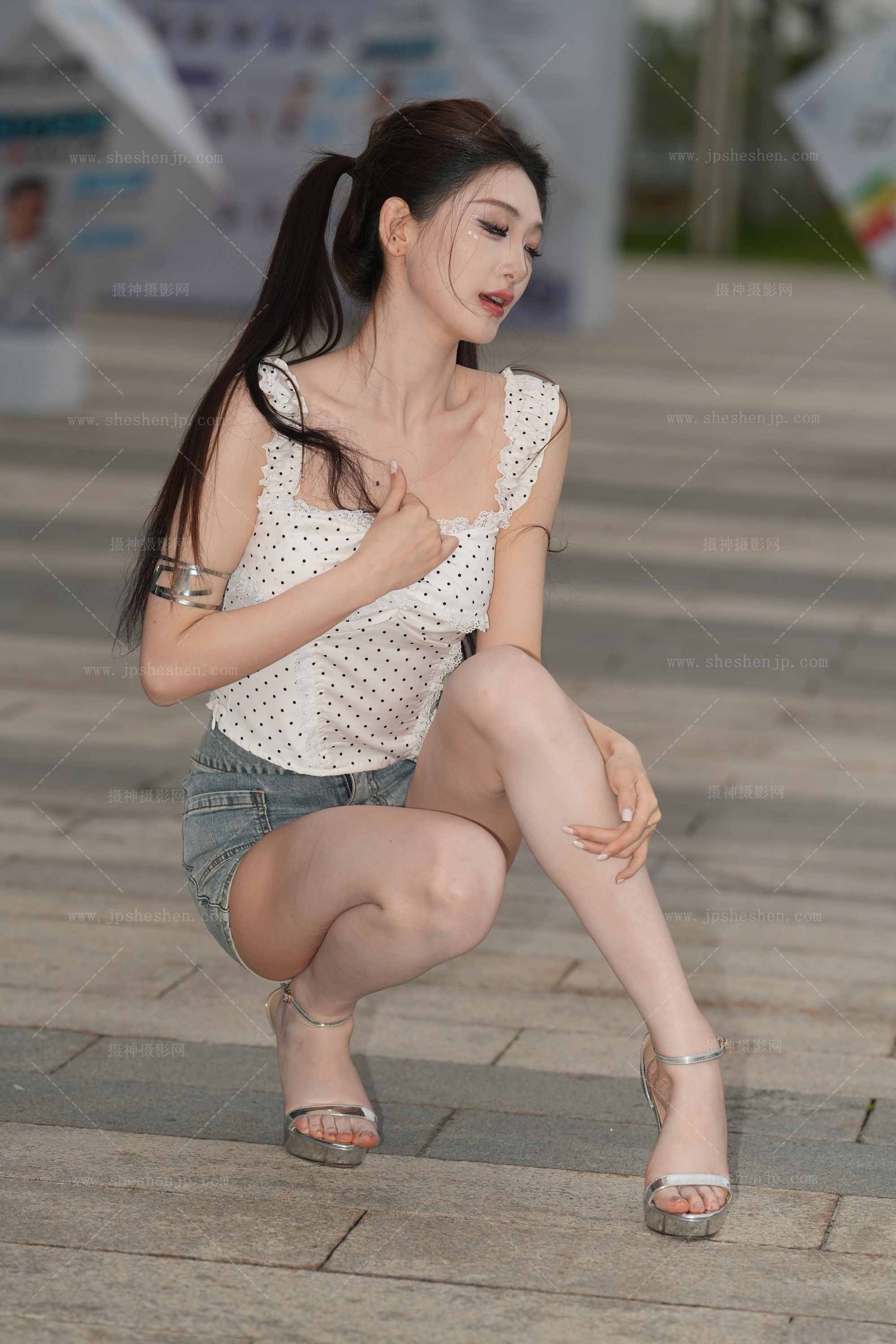 21111-1e3eewpftji.jpg