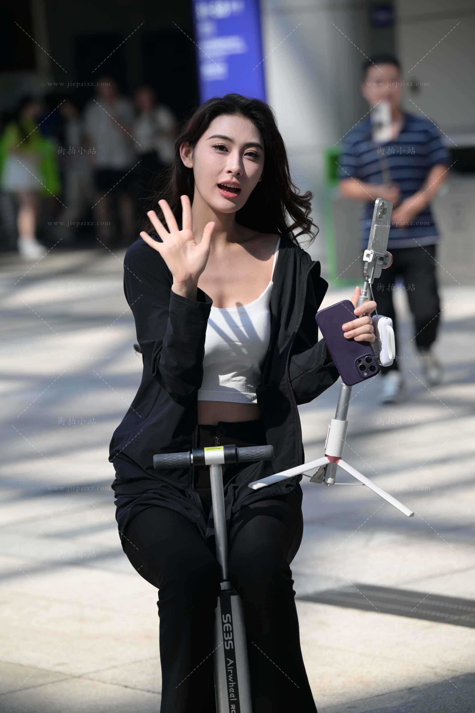 35941sfneezfqpfk.jpg