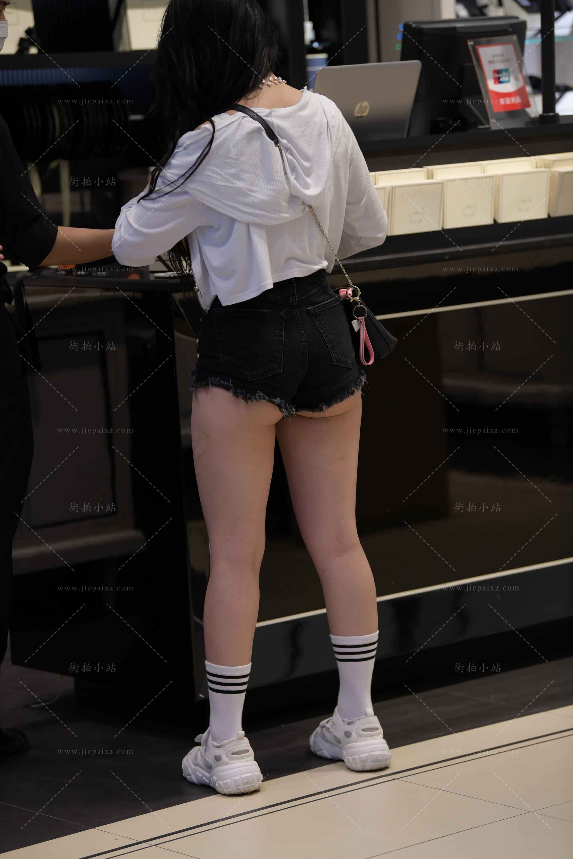 367261w1q54pngpx.jpg