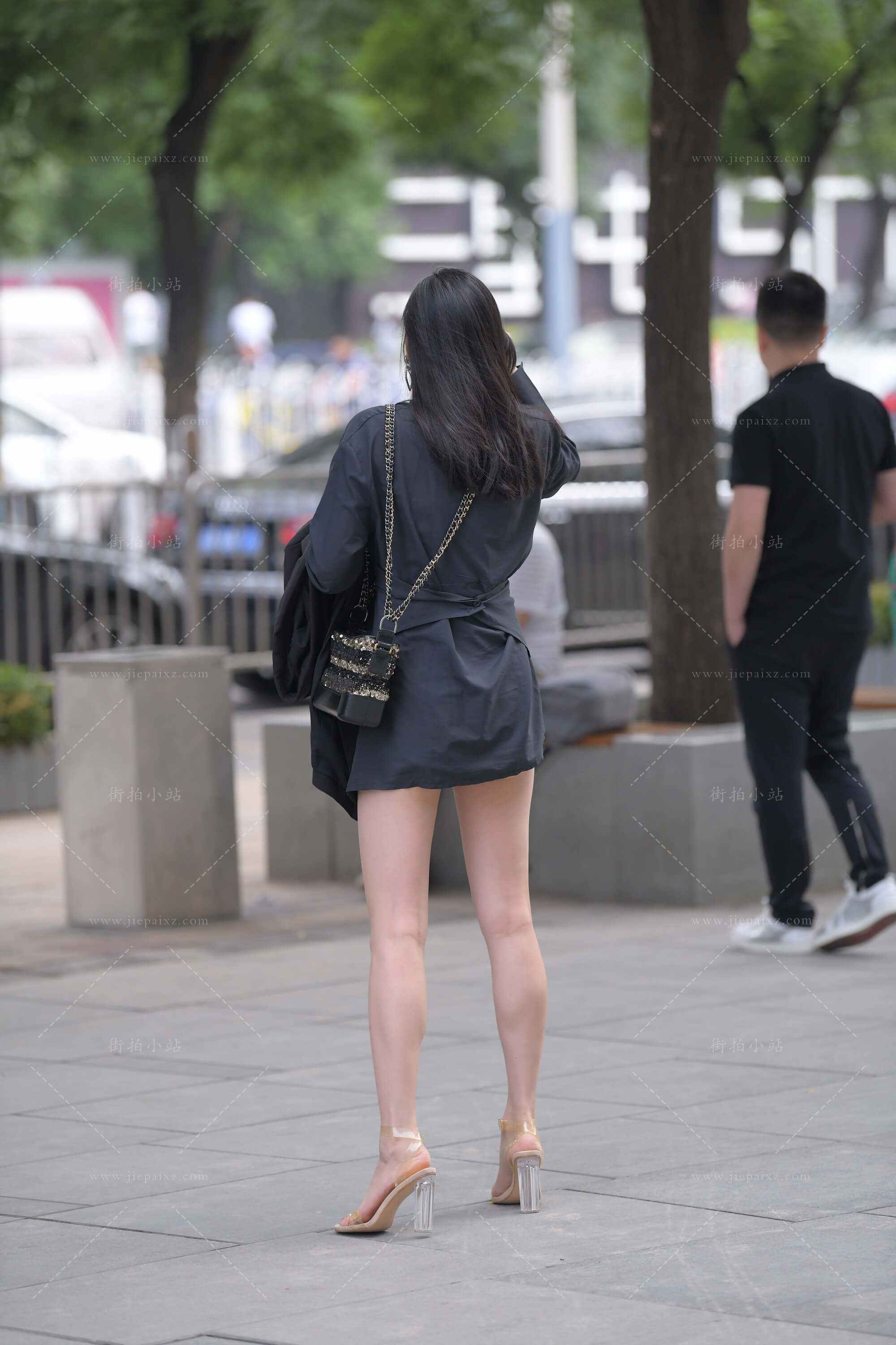 36825cvtahhrtlnj.jpg