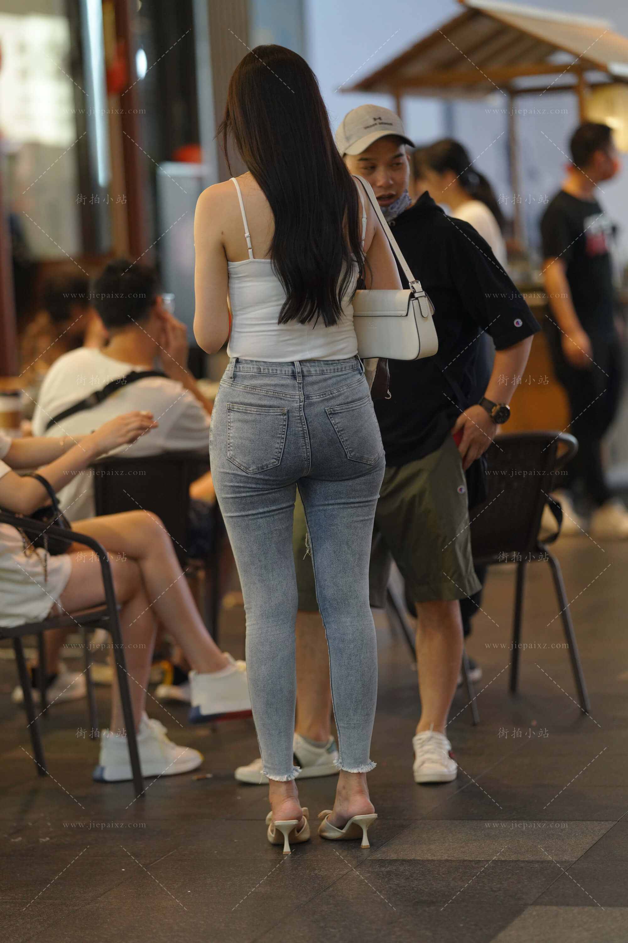 36993wtj2oie0gaq.jpg