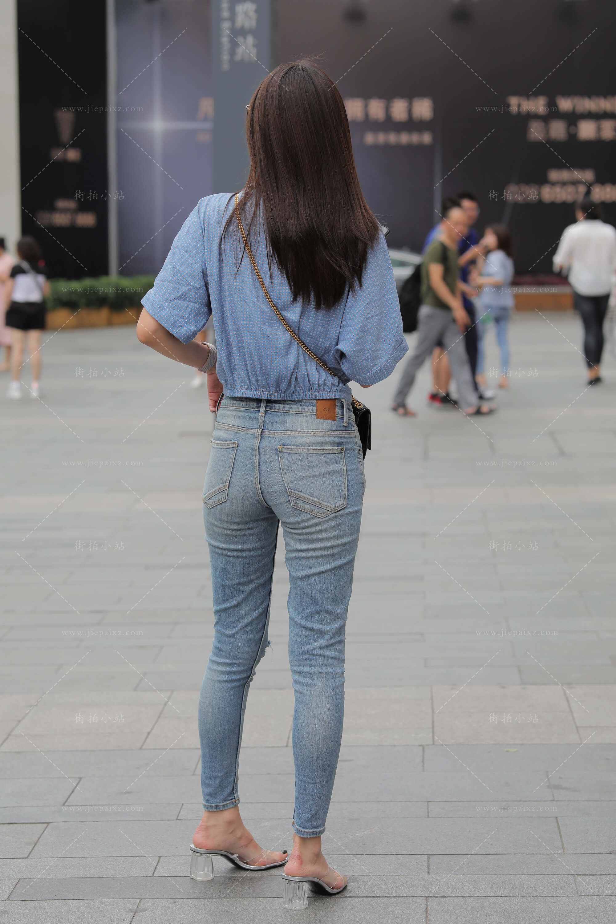 36995rl5fslby2m1.jpg