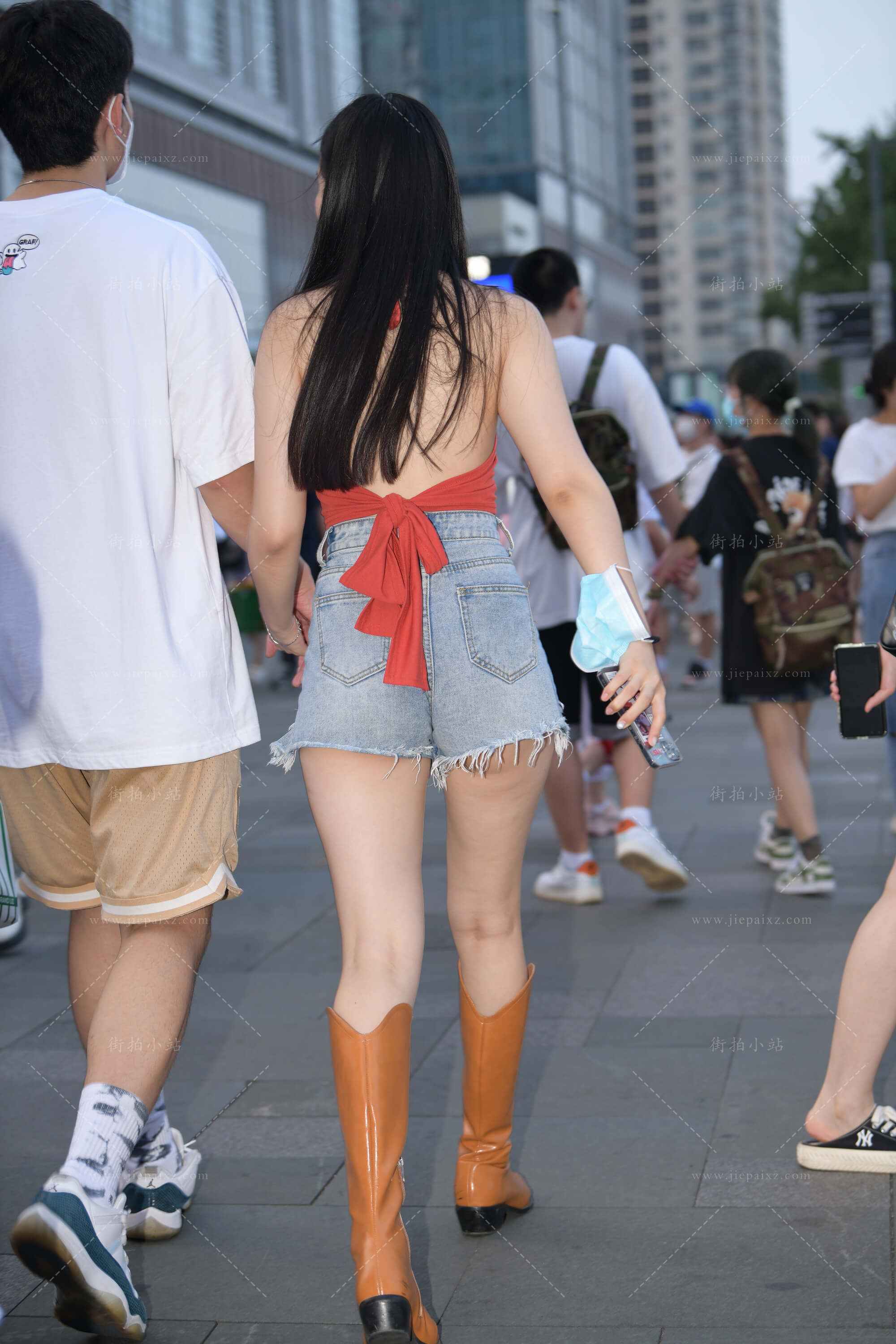 3716332vxskkdrlt.jpg